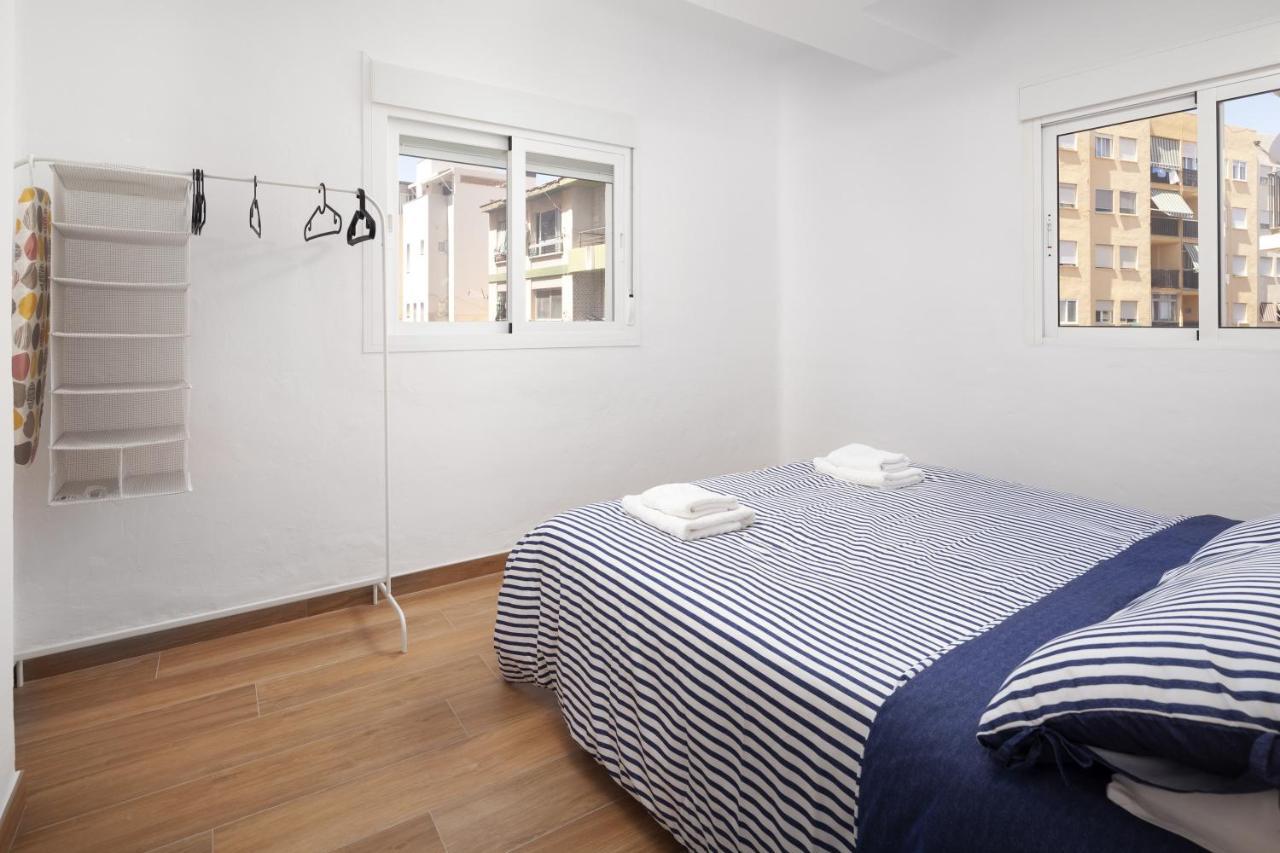Apartamento Nuria Торре-дель-Мар Экстерьер фото