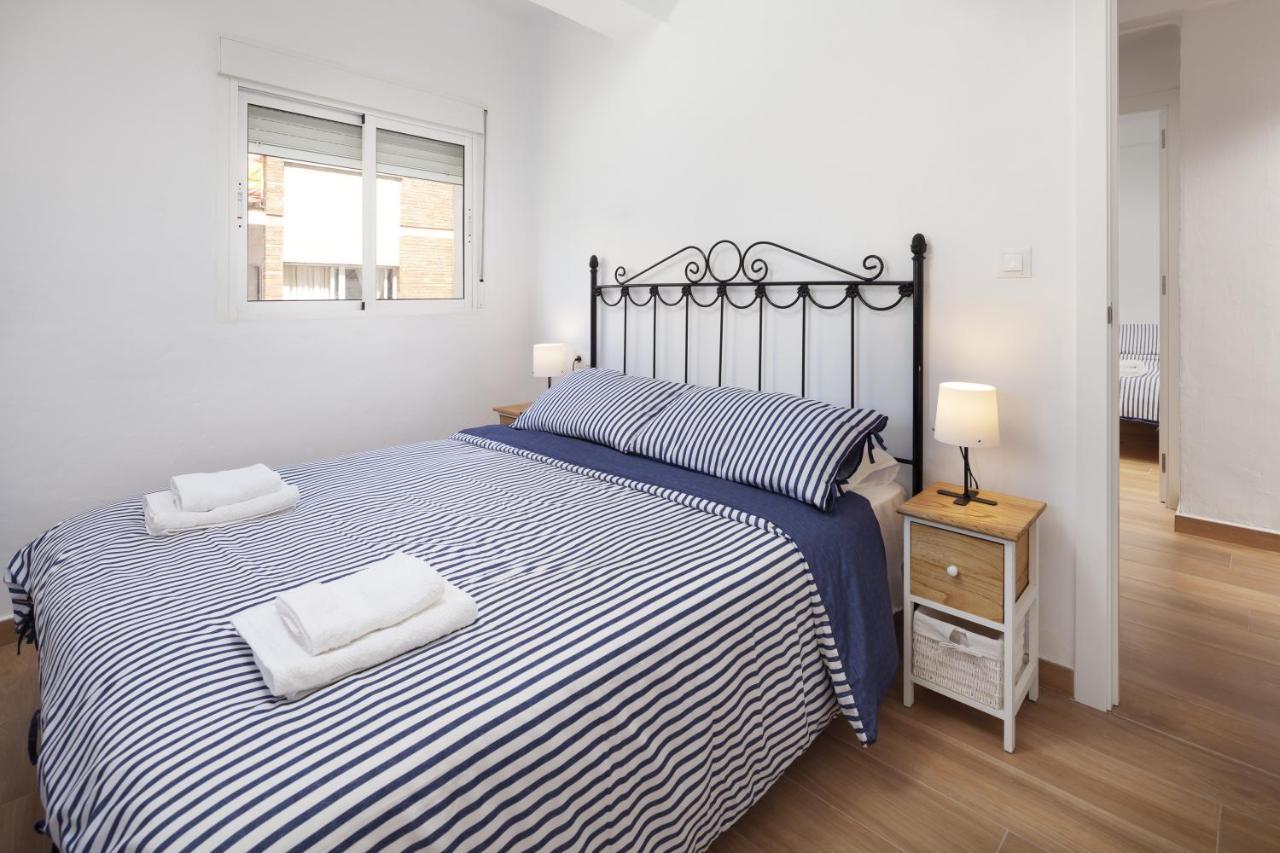 Apartamento Nuria Торре-дель-Мар Экстерьер фото